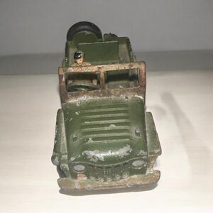 VTG Meccano Dinky toys Military Austin Champ Army Vehicle No.674 with soilderr